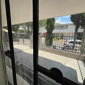 Apartamento Pequeno Apartaestudio Cerca A Plaza Mayor Y Unidad Deportiva De Belen, Medellín
